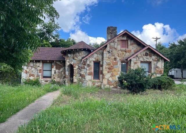 Property at 1018 N 2nd St, Temple, TX 76501, 2 beds, 1 bath