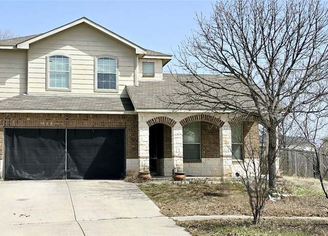 Property at 5200 Milky Way Ave, Killeen, TX 76542, 5 beds, 2.5 baths