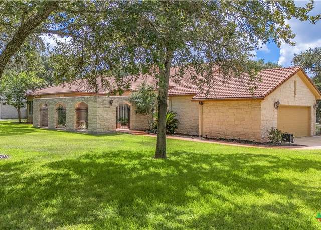 Property at 166 Post Oak Bnd, Inez, TX 77968, 5 beds, 5 baths