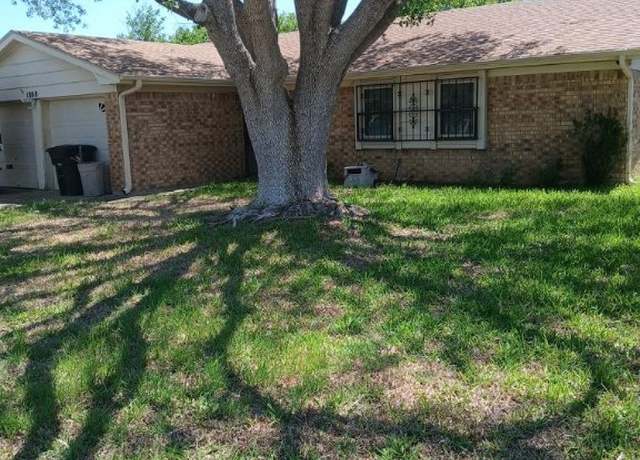 Property at 1808 Moonlight Dr, Killeen, TX 76543, 3 beds, 2 baths
