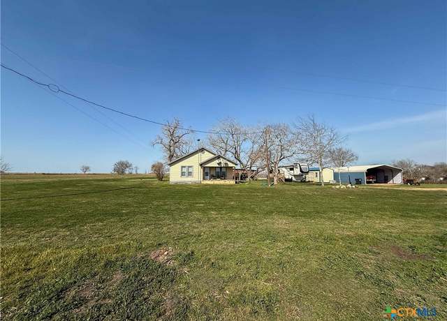 Property at 2126 Simecek Rd, Yorktown, TX 78164, 3 beds, 1 bath