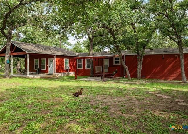 Property at 107 Deep Woods Dr, Seguin, TX 78155, 3 beds, 3 baths