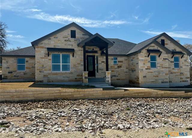 Property at 101 Dawna Len, Burnet, TX 78611, 4 beds, 2.5 baths