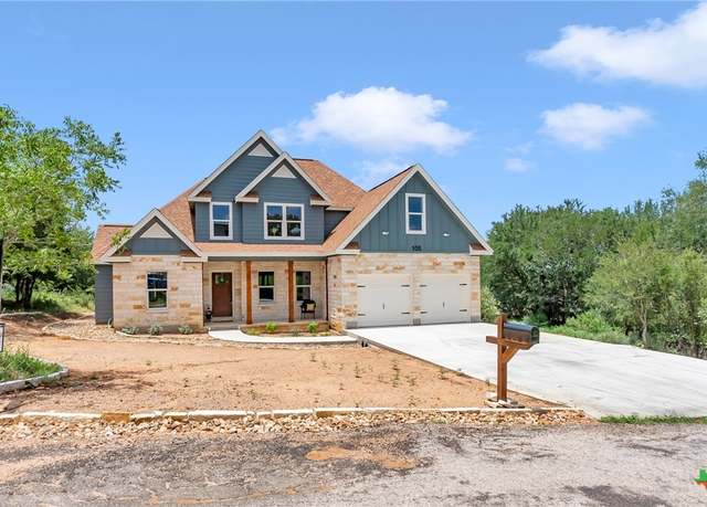 Property at 105 Chesterfield Dr, Kingsland, TX 78639, 4 beds, 2.5 baths