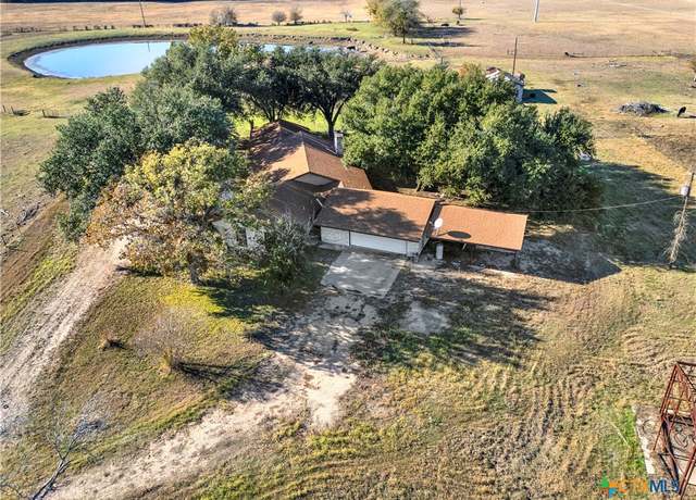 Property at 9562 State Highway 53, Temple, TX 76501, 3 beds, 3 baths