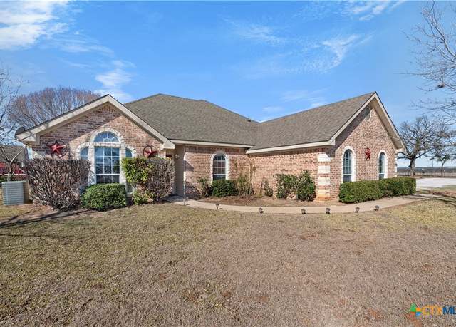 Property at 1425 Moccasin Bend Rd, Gatesville, TX 76528, 4 beds, 2 baths