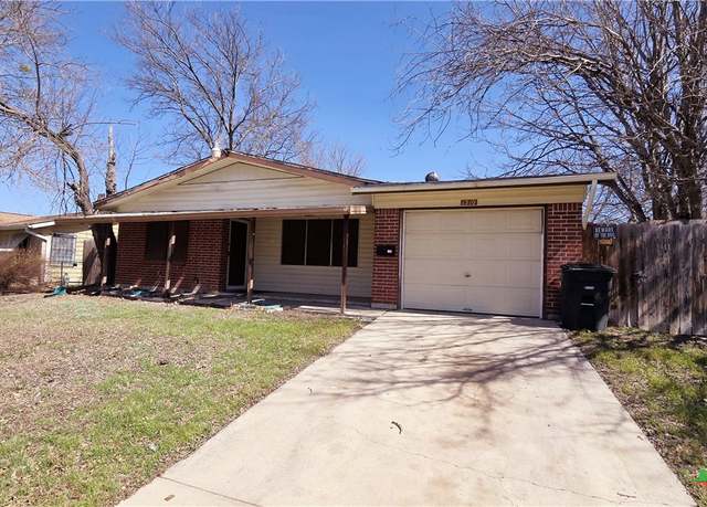 Property at 1510 Meadow Dr, Killeen, TX 76549, 3 beds, 1.5 baths