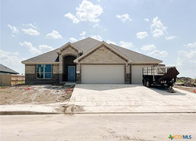 Property at 1317 Red Rock Rd, Hewitt, TX 76643, 4 beds, 3 baths