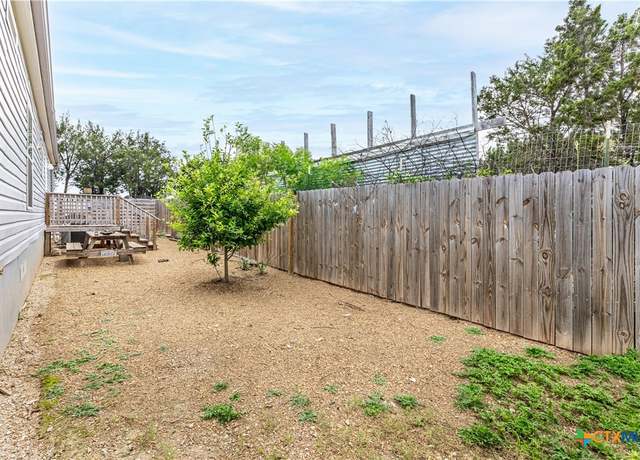 Property at 311 Hunter John Dr, Copperas Cove, TX 76522, 3 beds, 2 baths