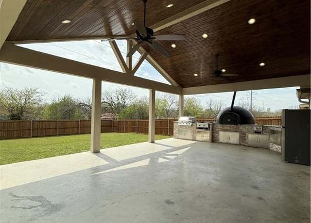 Property at 1415 E Calhoun Ave, Temple, TX 76501, 3 beds, 2 baths