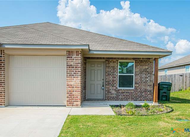 Property at 704 Kimble Dr, Temple, TX 76501, 6 beds, 4 baths