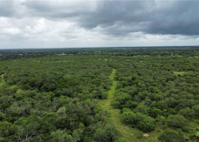 Property at 1382 Old Fannin Rd, Goliad, TX 77963