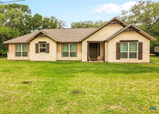 Property at 260 Oak Hollow St, Palacios, TX 77465, 4 beds, 2 baths