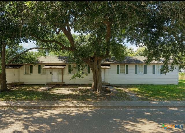 Property at 2205 N Levi St, Victoria, TX 77901