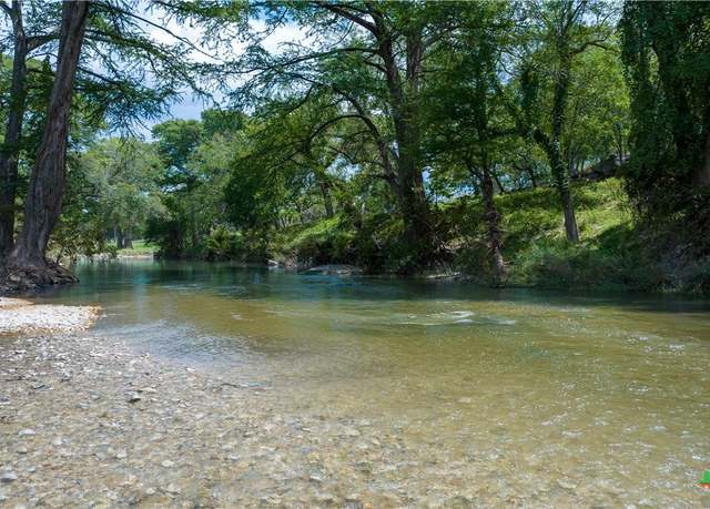 Property at 46 Ranch Road 1621, Comfort, TX 78013