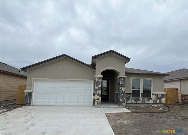 Property at 105 Giacomo, Victoria, TX 77901, 3 beds, 2 baths