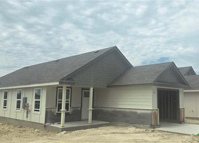 Property at 305 Monty Ave, Copperas Cove, TX 76522, 3 beds, 2 baths
