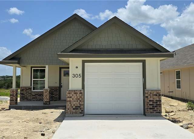 Property at 305 Monty Ave, Copperas Cove, TX 76522, 3 beds, 2 baths