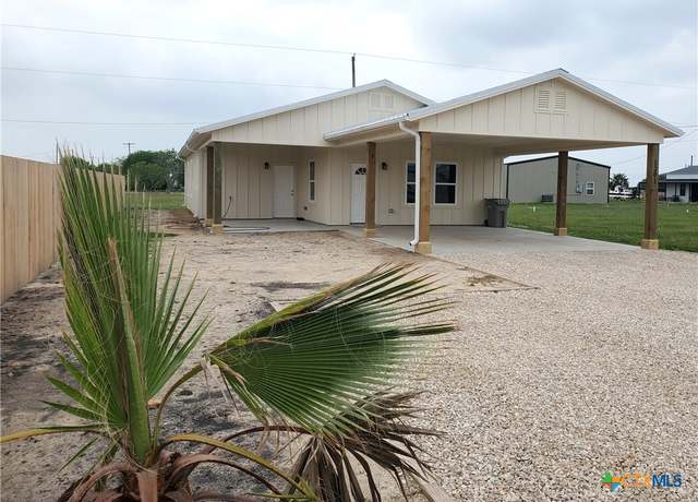 Property at 1201 W Houston Ave, Seadrift, TX 77983, 3 beds, 2 baths