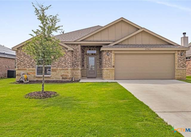 Property at 1703 Fossil Trl, Belton, TX 76513, 4 beds, 2 baths