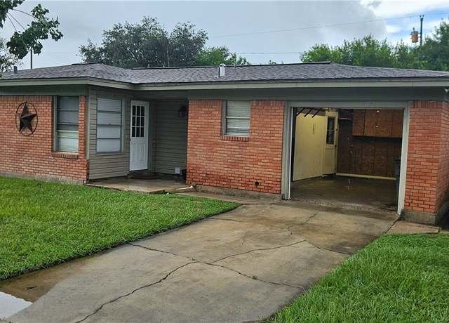 Property at 3207 Linda Dr, Victoria, TX 77901, 3 beds, 1 bath