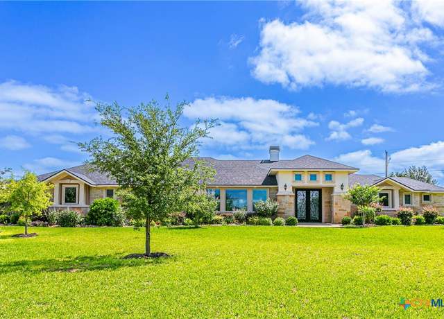 Property at 5403 E Riverwood Ct, Killeen, TX 76542, 4 beds, 3 baths