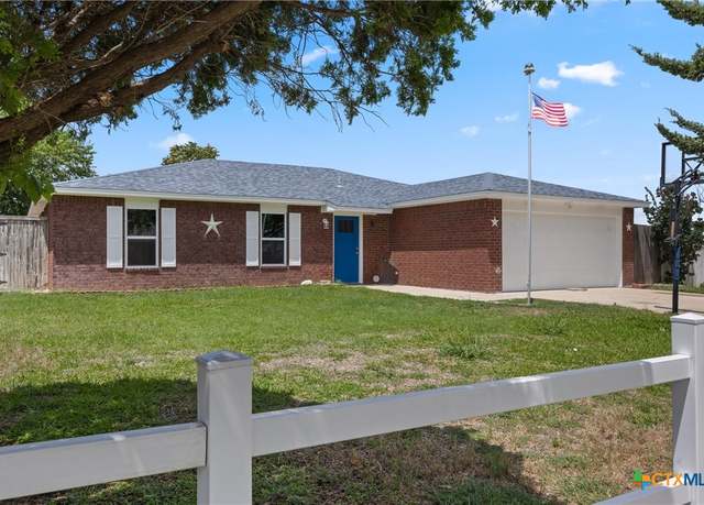 Property at 4609 Ronald Dr, Killeen, TX 76542, 4 beds, 2 baths