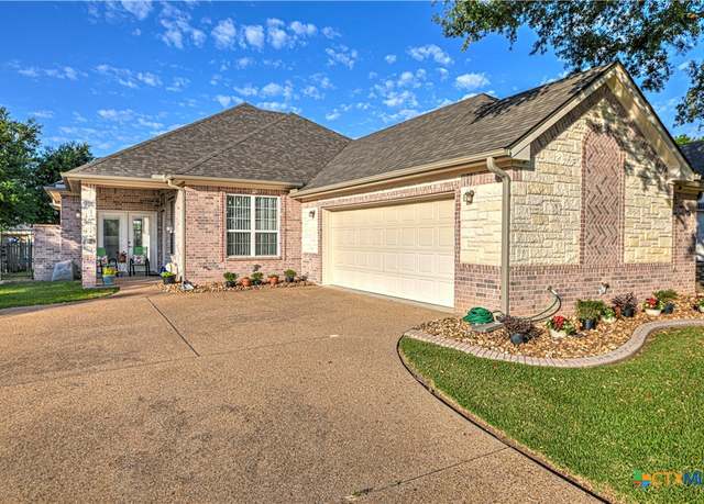 Property at 2207 Misty Morning Ln, Temple, TX 76502, 3 beds, 2 baths