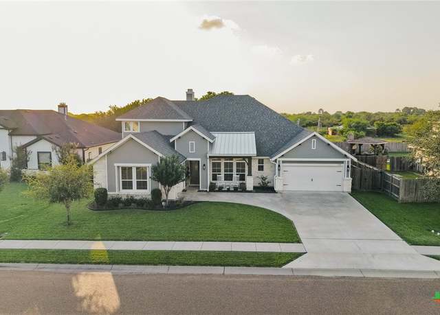 Property at 110 Terra Vista Ranch Rd, Victoria, TX 77904, 5 beds, 3.5 baths