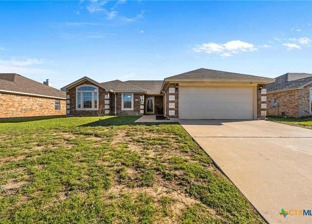 Property at 3705 Armstrong County Ct, Killeen, TX 76549, 4 beds, 2 baths