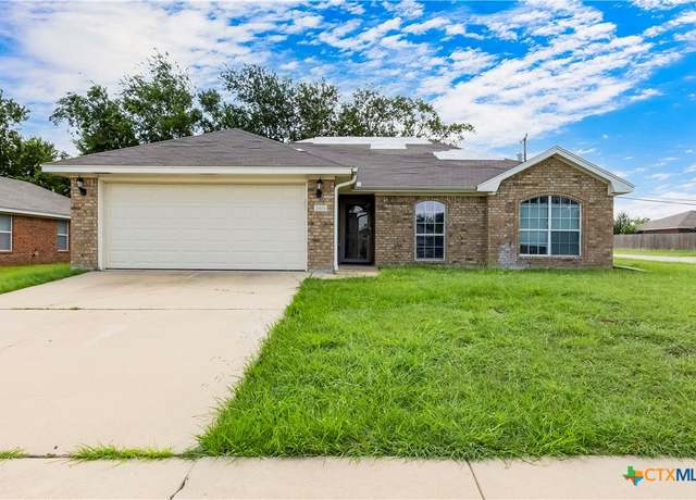 Property at 2906 Bachelor Button Blvd, Killeen, TX 76549, 4 beds, 2 baths