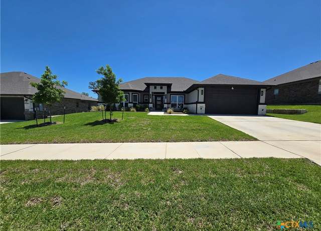 Property at 7802 Gold Dr, Killeen, TX 76542, 4 beds, 2.5 baths