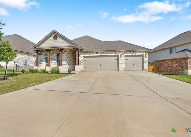 Property at 5827 St Charles Dr, Belton, TX 76513, 3 beds, 2.5 baths