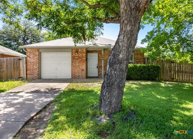 Property at 504 Surghnor St, Belton, TX 76513, 3 beds, 2 baths
