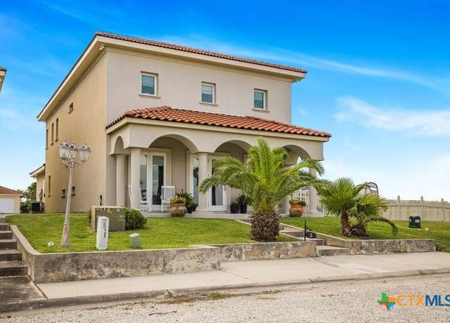Property at 3 Sago Dr, Port Lavaca, TX 77979, 3 beds, 2.5 baths