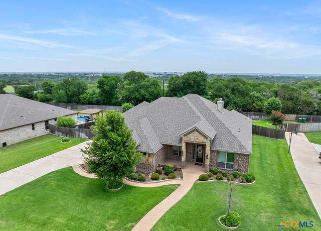 Property at 488 Creekside Dr, Belton, TX 76513, 4 beds, 3 baths