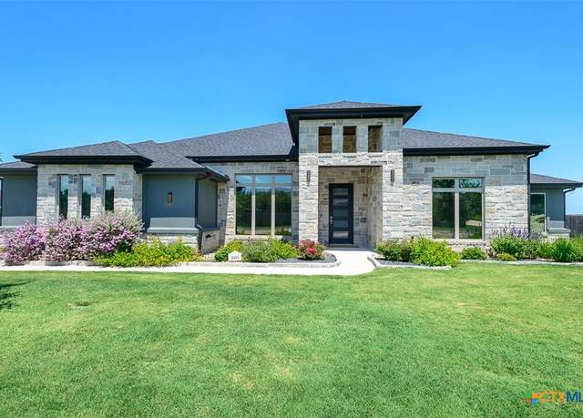 Property at 809 Reston Rd, Temple, TX 76502, 4 beds, 2.5 baths