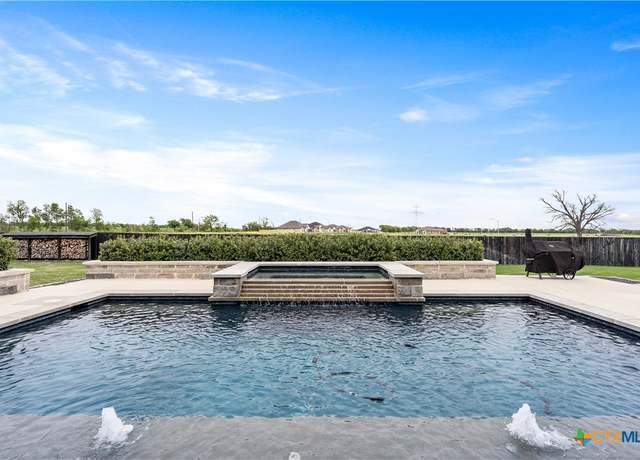 Property at 809 Reston Rd, Temple, TX 76502, 4 beds, 2.5 baths