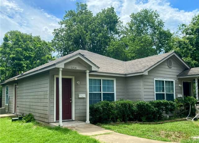 Property at 115 N 20th St, Temple, TX 76501, 2 beds, 2 baths