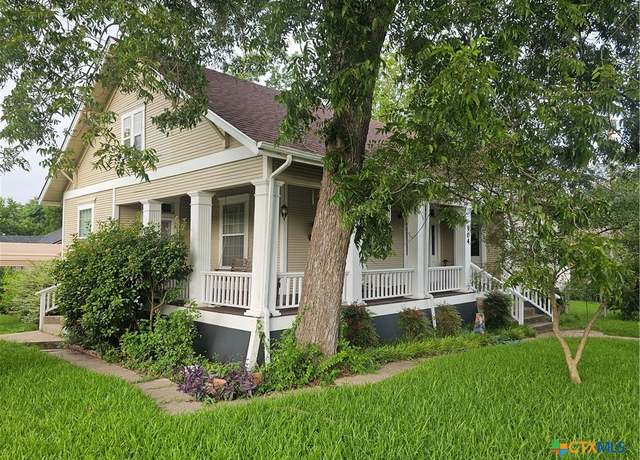 Property at 904 S 17th St, Temple, TX 76504, 3 beds, 1 bath