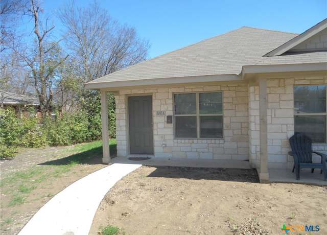 Property at 1017 S Main St, Temple, TX 76504, 2 beds, 2 baths