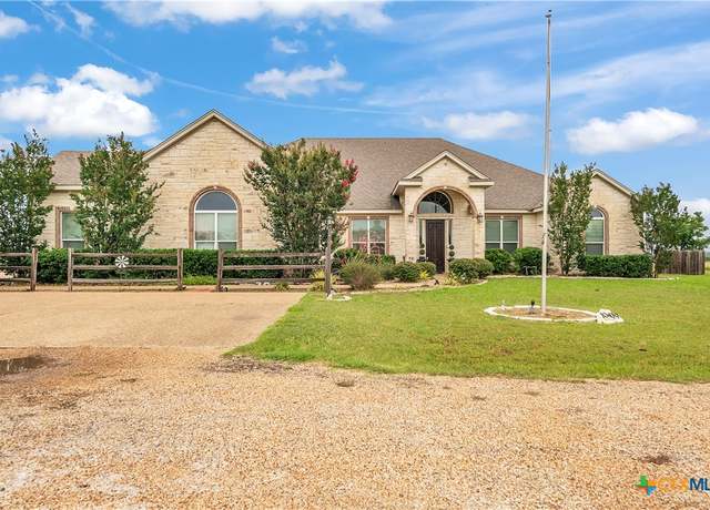 Property at 10479 Hartrick Bluff Rd, Temple, TX 76502, 4 beds, 3 baths