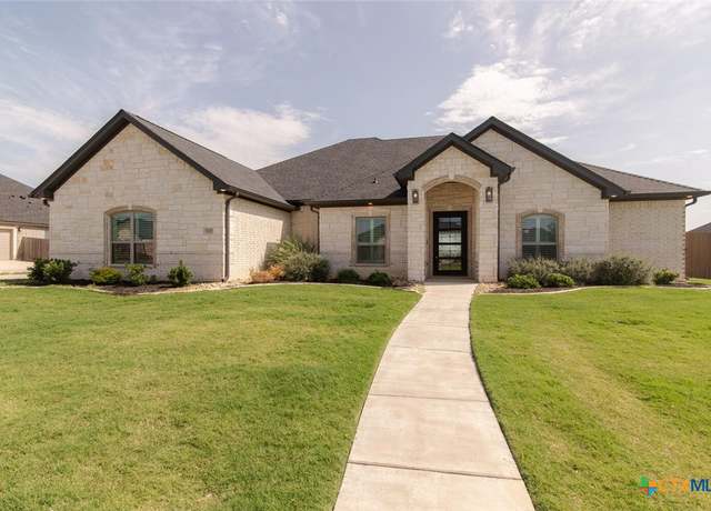 Property at 9110 Woodbine Dr, Temple, TX 76502, 4 beds, 4 baths