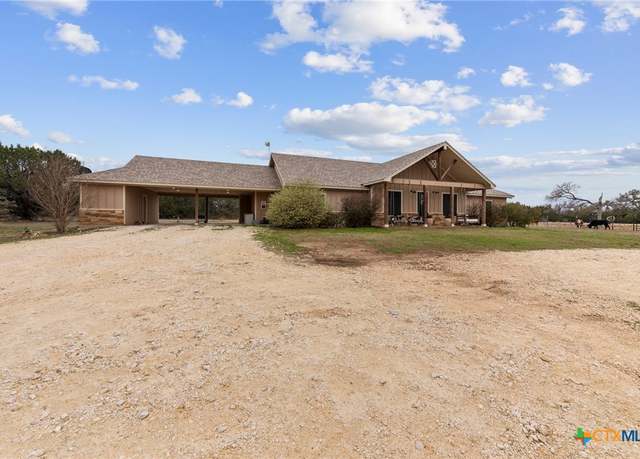 Property at 6757 County Road 3010, Lampasas, TX 76550, 4 beds, 3 baths