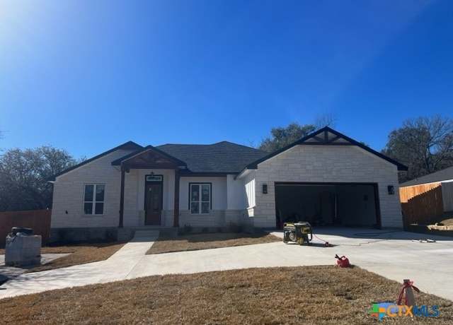 Property at 6 E Pima Ln, Belton, TX 76513, 4 beds, 2 baths