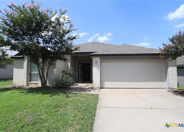 Property at 716 Silver Stone Dr, Temple, TX 76502, 3 beds, 2 baths