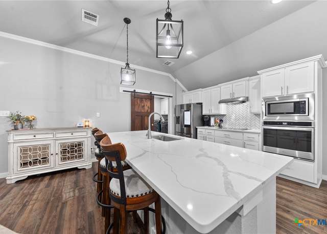 Property at 2517 Turtle Dove Dr, Temple, TX 76502, 4 beds, 2 baths