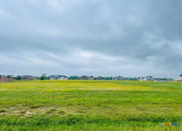 Property at 857 Sendera Loop, Victoria, TX 77904