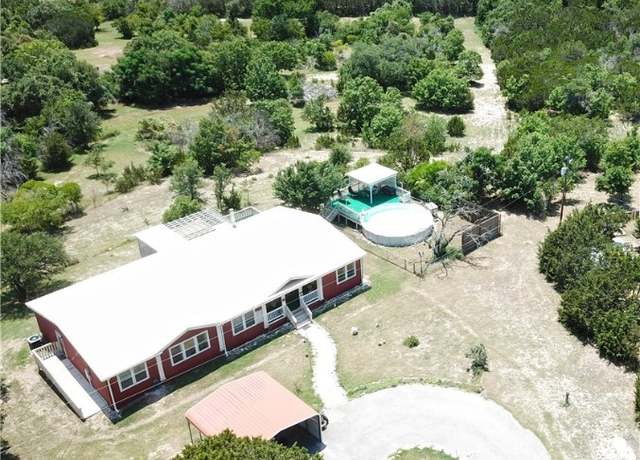 Property at 935 County Road 4820, Kempner, TX 76539, 5 beds, 3 baths