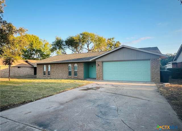 Property at 1218 Waters Dairy Rd, Temple, TX 76502, 3 beds, 2 baths